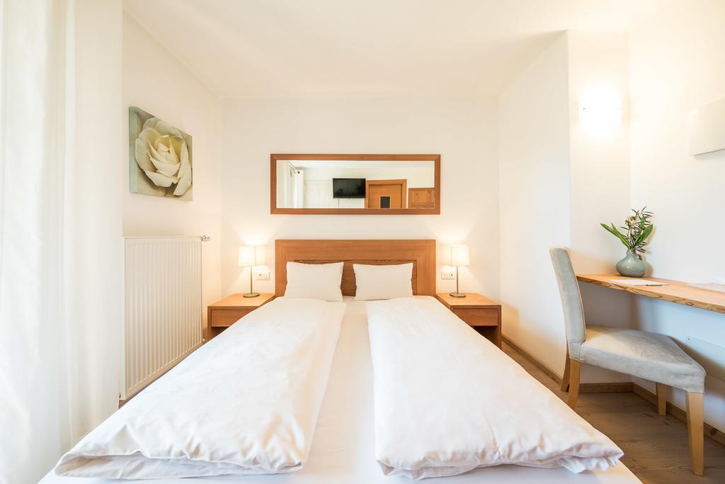 Boutique Hotel Zum Rosenbaum Nalles Eksteriør bilde